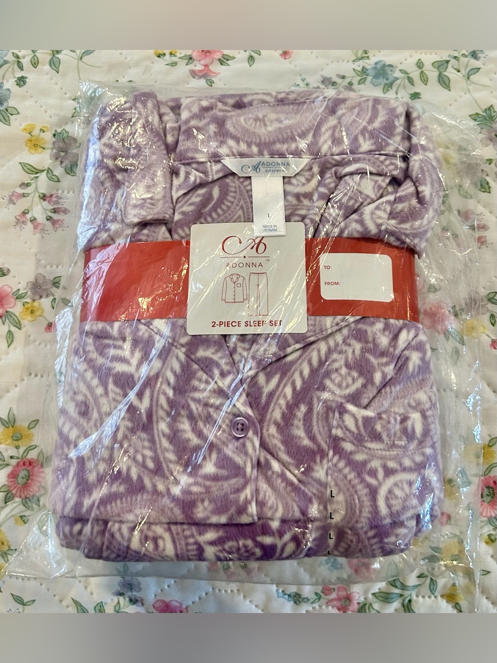 New Adonna brand 2-piece fleece pajama set